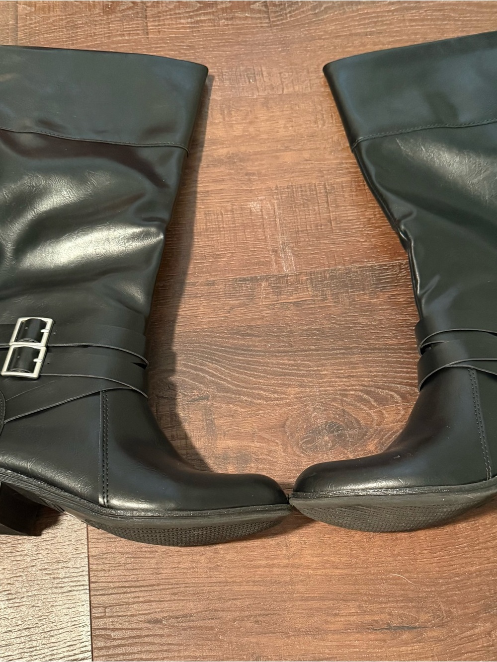 Black Women’s Classic Buckle Riding Boots